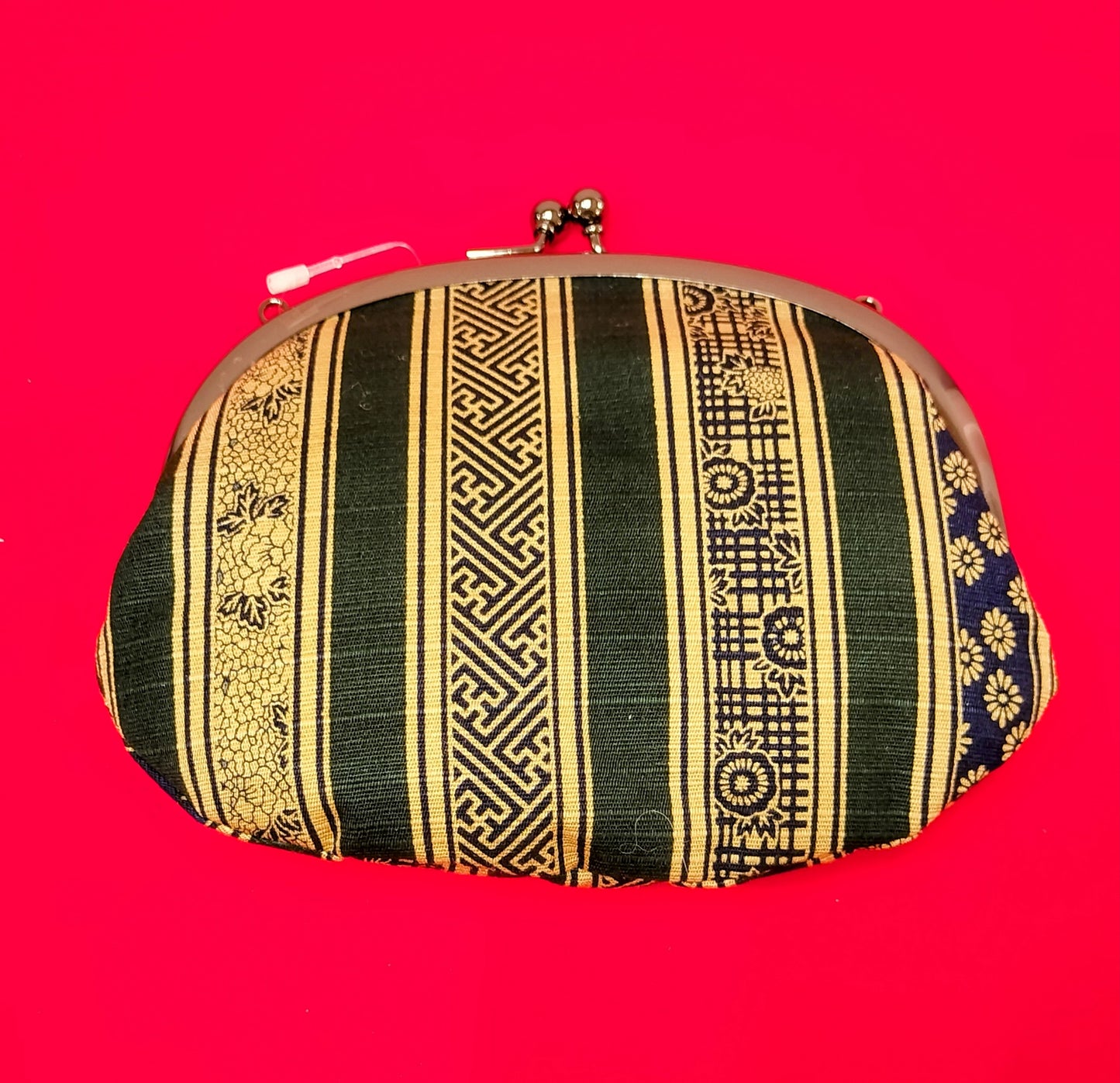 いせ辰 がま口(中)縞小紋 緑