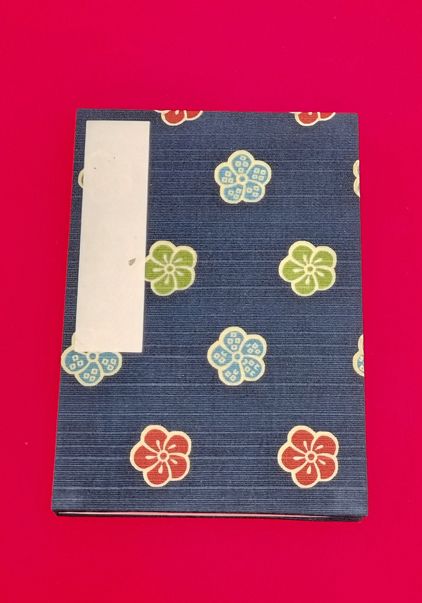 【在庫切れ】いせ辰 御朱印帳 梅