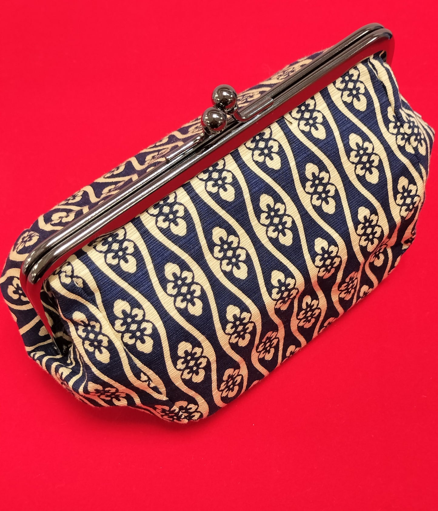 いせ辰 がま口(大)立湧 紺