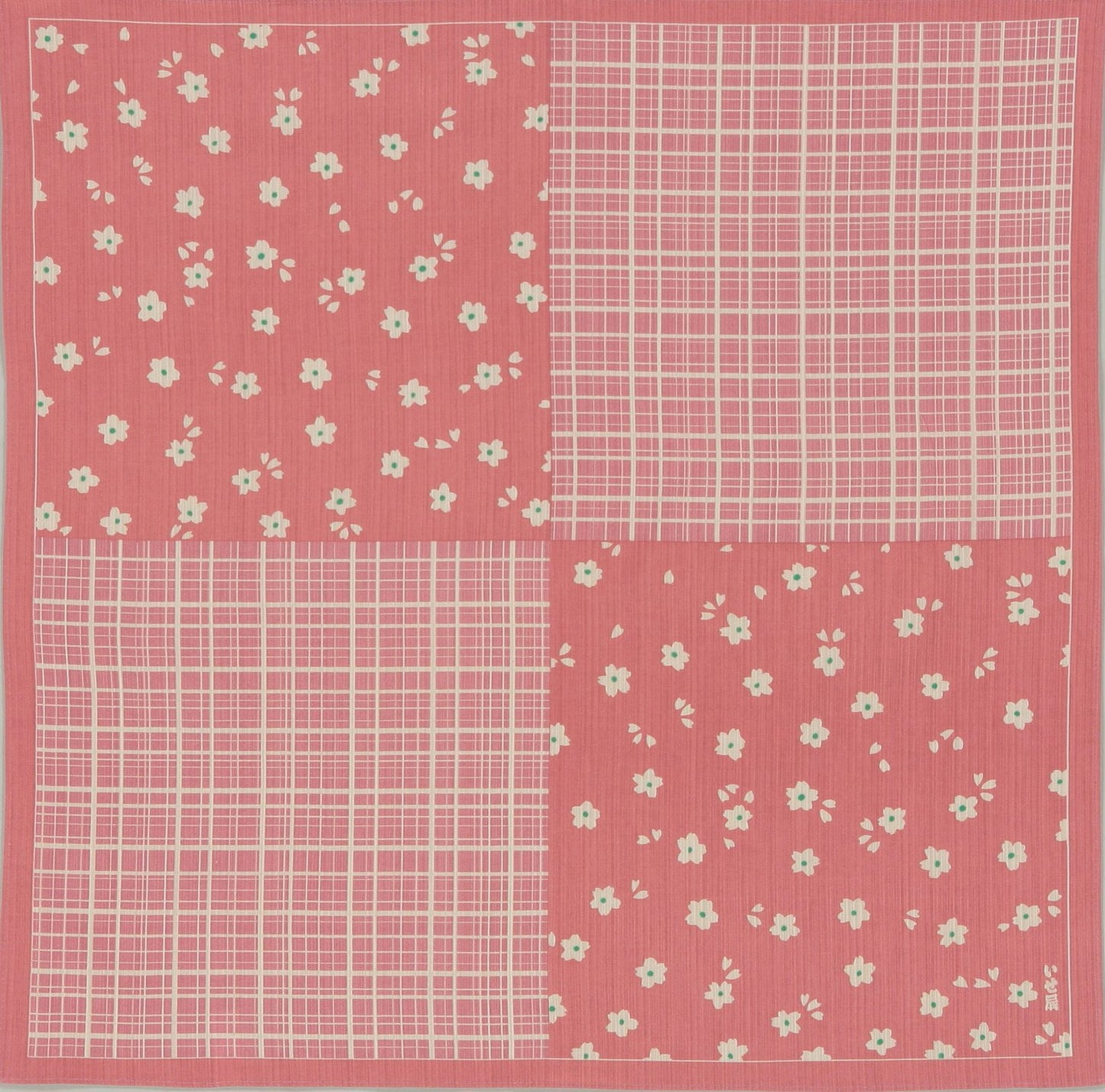 【完売御礼】いせ辰 風呂敷 90cm幅 格子桜-ピンク