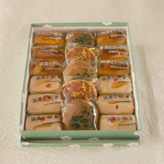 梅花亭 焼き菓子 17個入れ