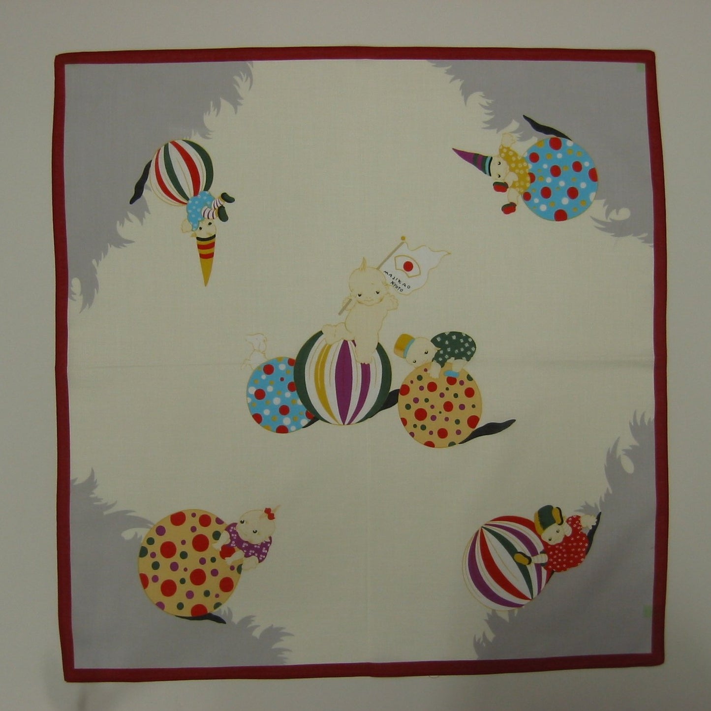 岡重 MAJIKAO葉裏柄のバンダナ キューピー/赤