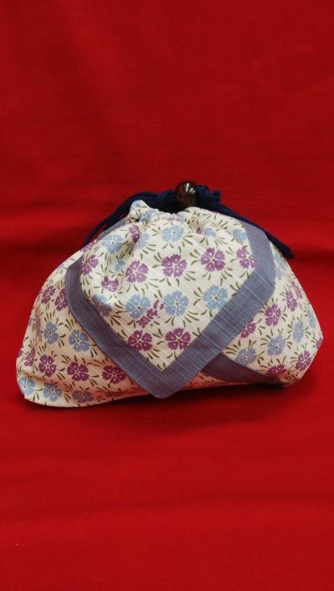 【在庫切れ】いせ辰 チーフ巾着 なでしこブルー