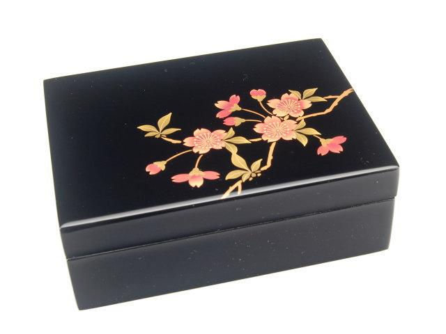 【在庫切れ】黒江屋 4.5寸小箱 黒 桜